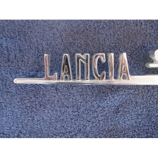 Lancia Flavia trunk badge