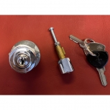 Lancia Flaminia ignition lock plus drivers door-lock inner stift